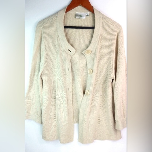 Studio Works Sweaters - Studio Works XL Creme Cardigan Sweater Plus